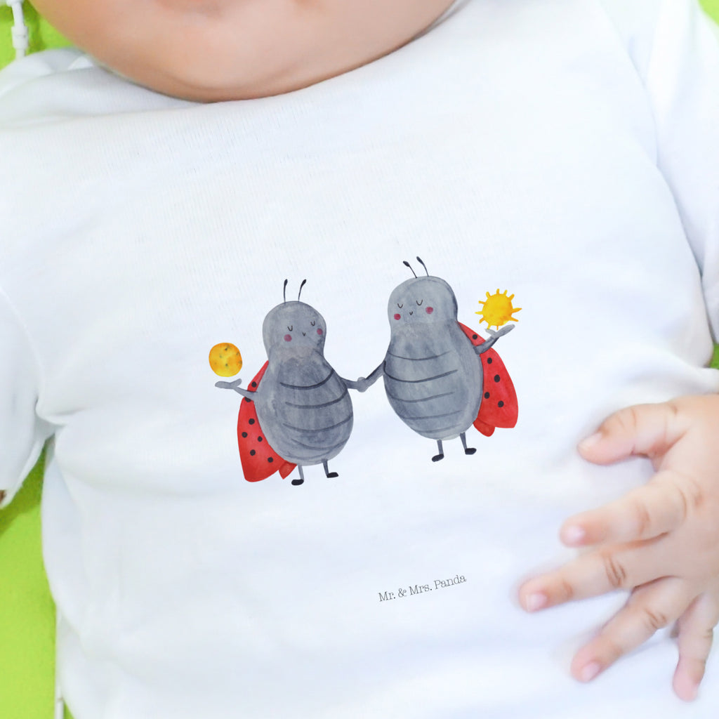 18-24 Monate Baby Longsleeve Sternzeichen Zwilling Mädchen, Jungen, Baby, Langarm, Bio, Kleidung, Longsleeve, Tierkreiszeichen, Sternzeichen, Horoskop, Astrologie, Aszendent, Zwillinge, Zwilling Geschenk, Zwilling Sternzeichen, Geburtstag Mai, Geschenk Mai, Geschenk Juni, Marienkäfer, Glückskäfer, Zwillingsbruder, Zwillingsschwester