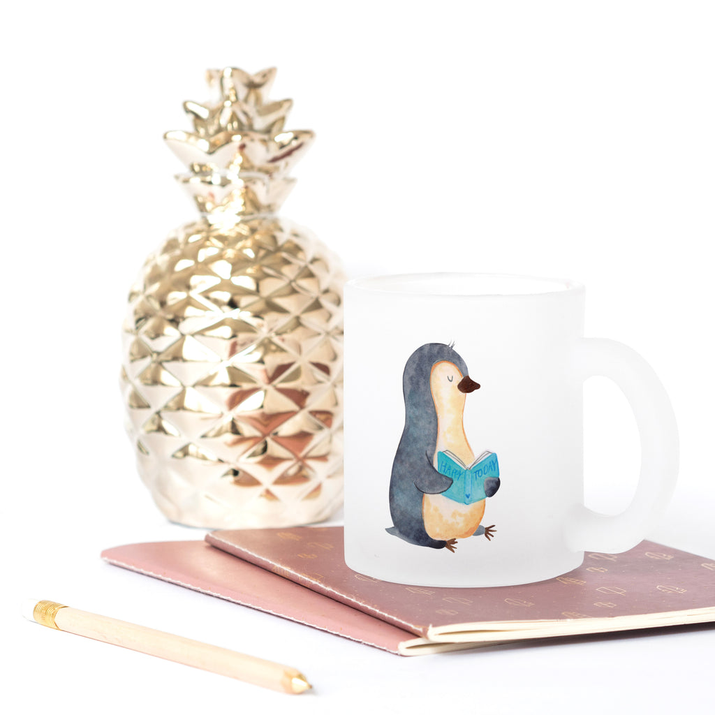 Teetasse Pinguin Buch Teetasse, Teeglas, Teebecher, Tasse mit Henkel, Tasse, Glas Teetasse, Teetasse aus Glas, Pinguin, Pinguine, Buch, Lesen, Bücherwurm, Nichtstun, Faulenzen, Ferien, Urlaub, Freizeit