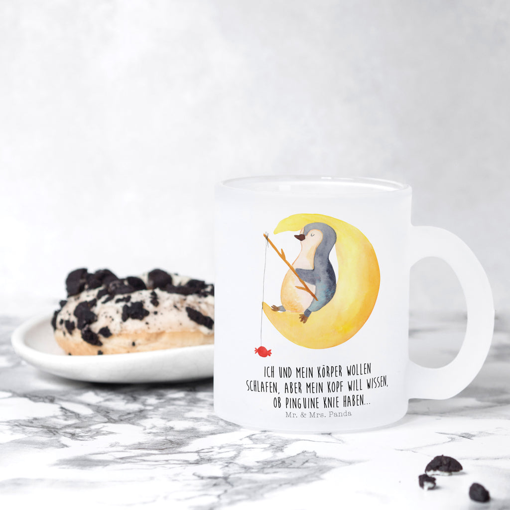 Teetasse Pinguin Mond Teetasse, Teeglas, Teebecher, Tasse mit Henkel, Tasse, Glas Teetasse, Teetasse aus Glas, Pinguin, Pinguine, Spruch, schlafen, Nachtruhe, Einschlafen, Schlafzimmer, Schlafstörungen, Gästezimmer