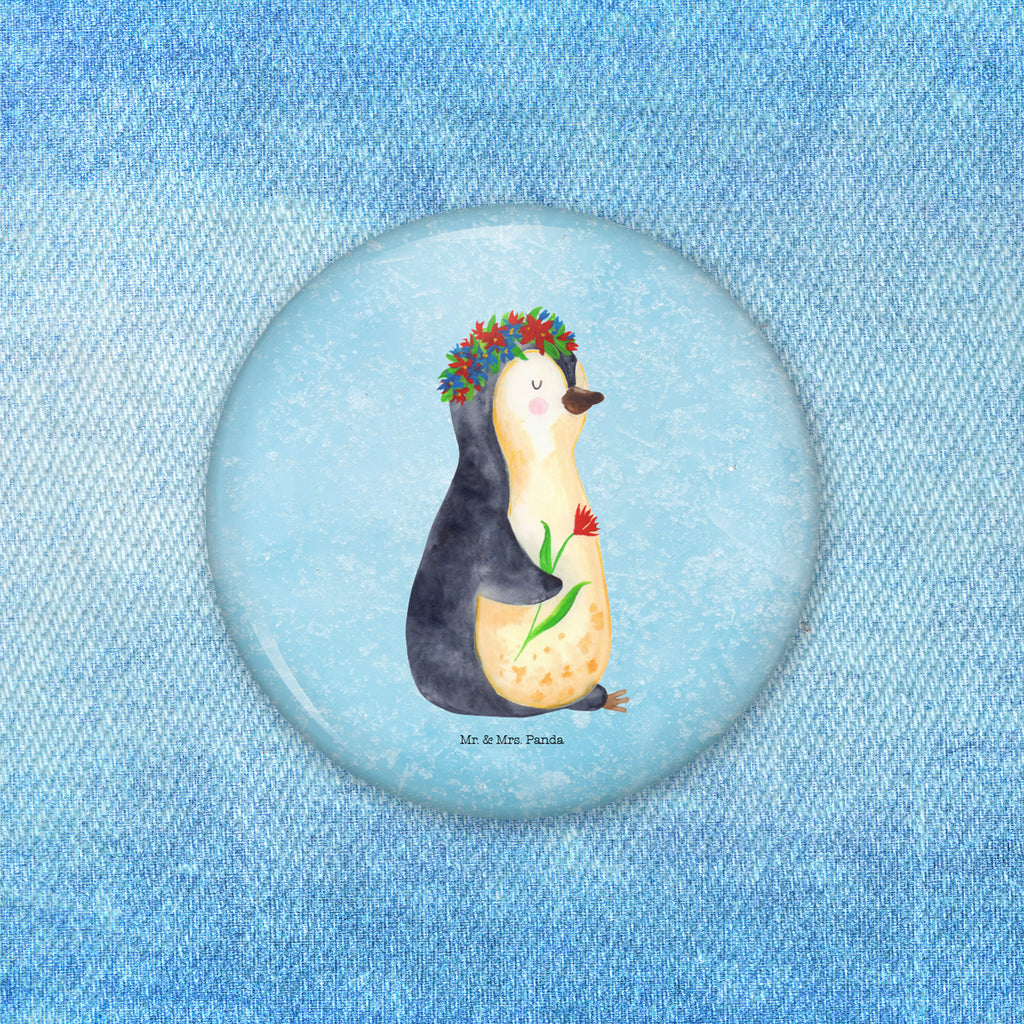 50mm Button Pinguin Blumenkranz 50mm Button, Button, Pin, Anstecknadel, Pinguin, Pinguine, Blumenkranz, Universum, Leben, Wünsche, Ziele, Lebensziele, Motivation, Lebenslust, Liebeskummer, Geschenkidee