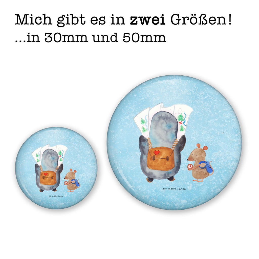 50mm Button Pinguin & Maus Wanderer 50mm Button, Button, Pin, Anstecknadel, Pinguin, Pinguine, Abenteurer, Abenteuer, Roadtrip, Ausflug, Wanderlust, wandern