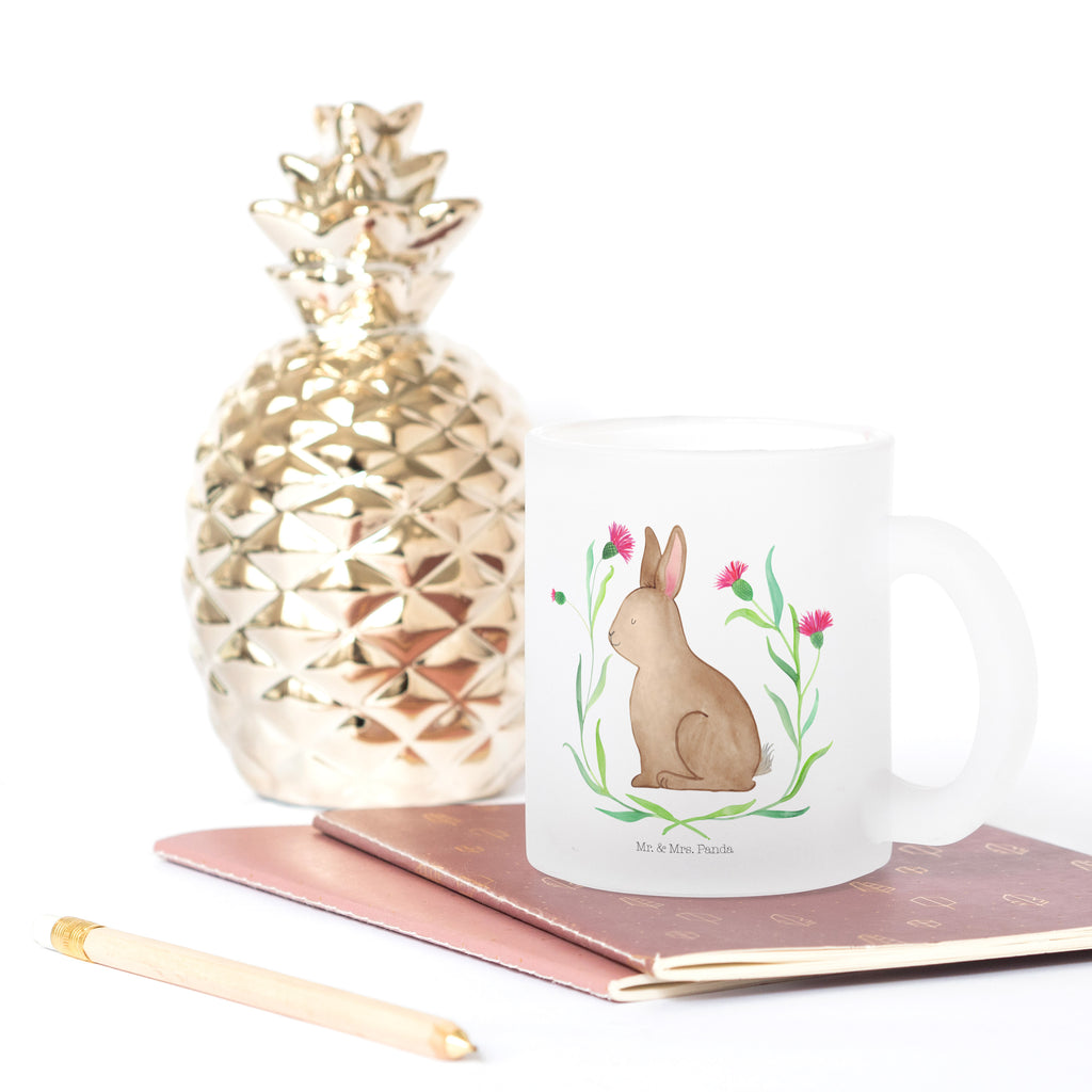 Teetasse Hase sitzend Teetasse, Teeglas, Teebecher, Tasse mit Henkel, Tasse, Glas Teetasse, Teetasse aus Glas, Ostern, Osterhase, Ostergeschenke, Osternest, Osterdeko, Geschenk zu Ostern, Frohe Ostern, Ostergrüße, Osterblume, Liebe, Grüße, Hase, Kaninchen