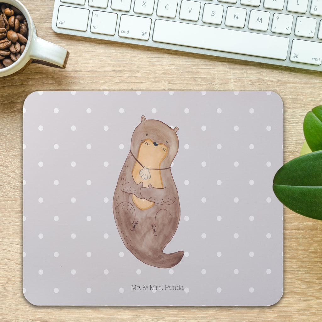 Mauspad Otter mit Muschelmedaillon Mousepad, Computer zubehör, Büroausstattung, PC Zubehör, Arbeitszimmer, Mauspad, Einzigartiges Mauspad, Designer Mauspad, Otter, Fischotter, Seeotter, Otterliebe, grübeln, träumen, Motivation, Tagträumen, Büro