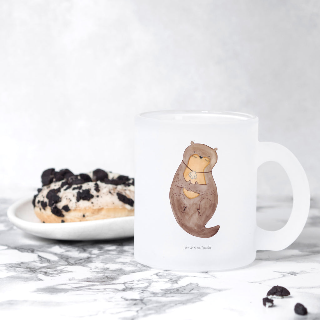 Teetasse Otter mit Muschelmedaillon Teetasse, Teeglas, Teebecher, Tasse mit Henkel, Tasse, Glas Teetasse, Teetasse aus Glas, Otter, Fischotter, Seeotter, Otterliebe, grübeln, träumen, Motivation, Tagträumen, Büro