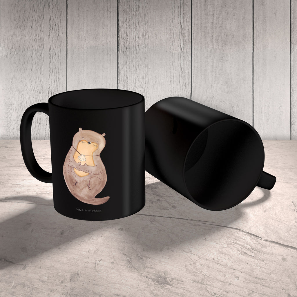 Tasse Otter mit Muschelmedaillon Otter, Otterliebe, Seeotter, grübeln, träumen, Motivation, Tagträumen, Büro	 Becher, Kaffeetasse, Kaffeebecher, Tee, Frühstück, Büro  Otter,  Fischotter,  Seeotter