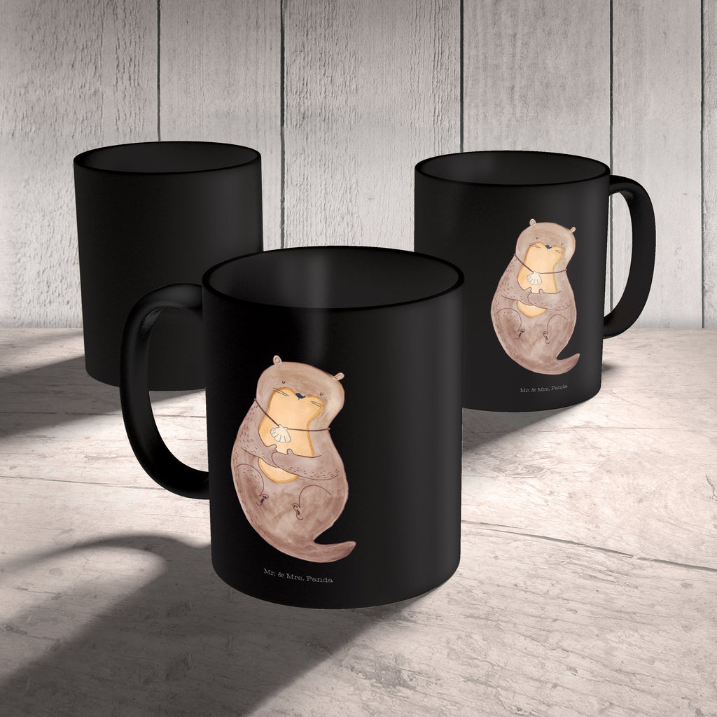 Tasse Otter mit Muschelmedaillon Otter, Otterliebe, Seeotter, grübeln, träumen, Motivation, Tagträumen, Büro	 Becher, Kaffeetasse, Kaffeebecher, Tee, Frühstück, Büro  Otter,  Fischotter,  Seeotter