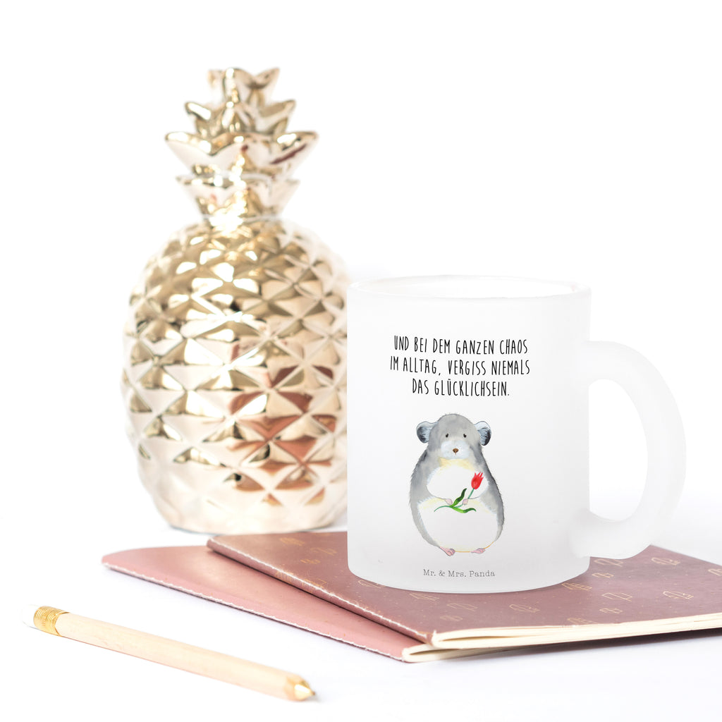 Teetasse Chinchilla mit Blume Teetasse, Teeglas, Teebecher, Tasse mit Henkel, Tasse, Glas Teetasse, Teetasse aus Glas, Tiermotive, Gute Laune, lustige Sprüche, Tiere, Chinchilla, Chinchillas, Liebeskummer, Kummer, Depressionen, traurig sein, Chaos, Glücklichsein, Büro, Büroalltag