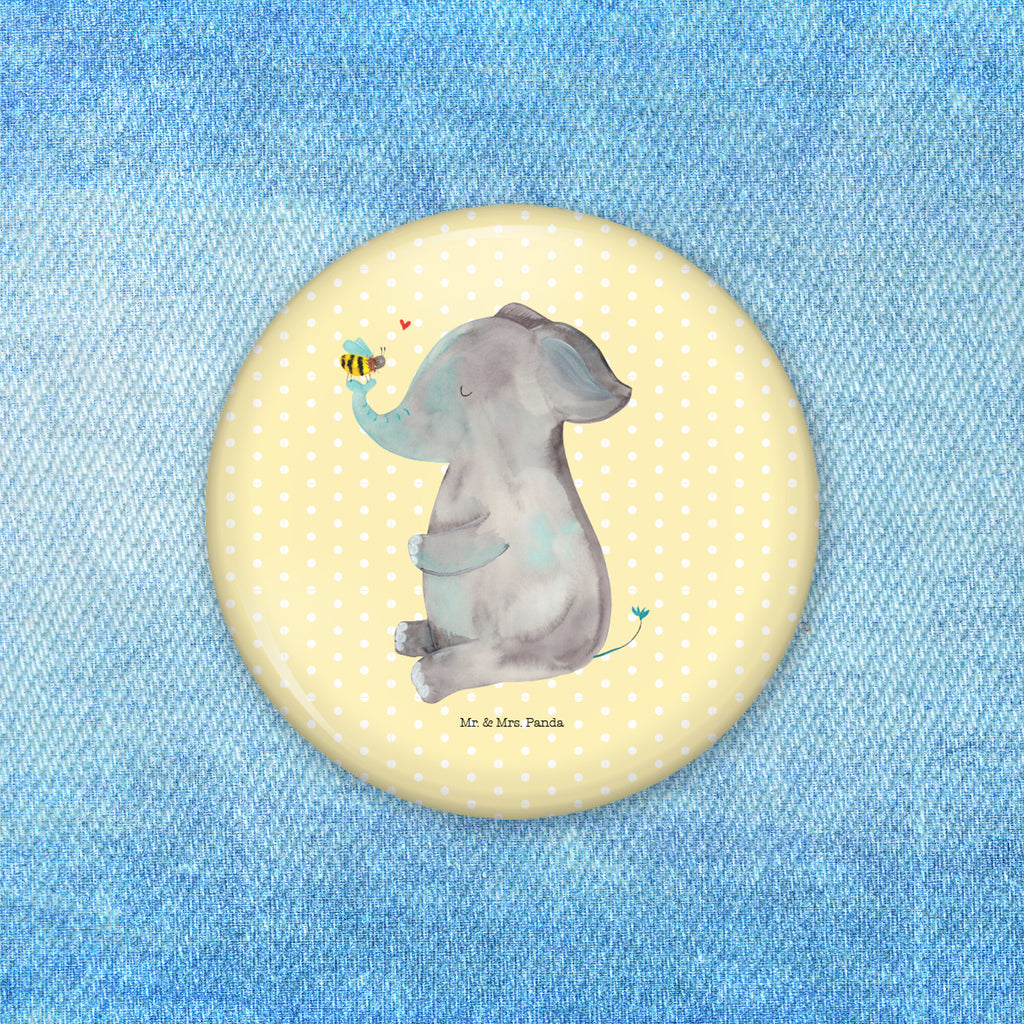 50mm Button Elefant & Biene 50mm Button, Button, Pin, Anstecknadel, süße Tiermotive, gute Laune, lustige Sprüche, Tiere, Elefant, Biene, Liebe, Liebesbeweis, Jahrestag, Liebesgeschenk, Heiratsantrag, Hochzeitsgeschenk, Liebesspruch