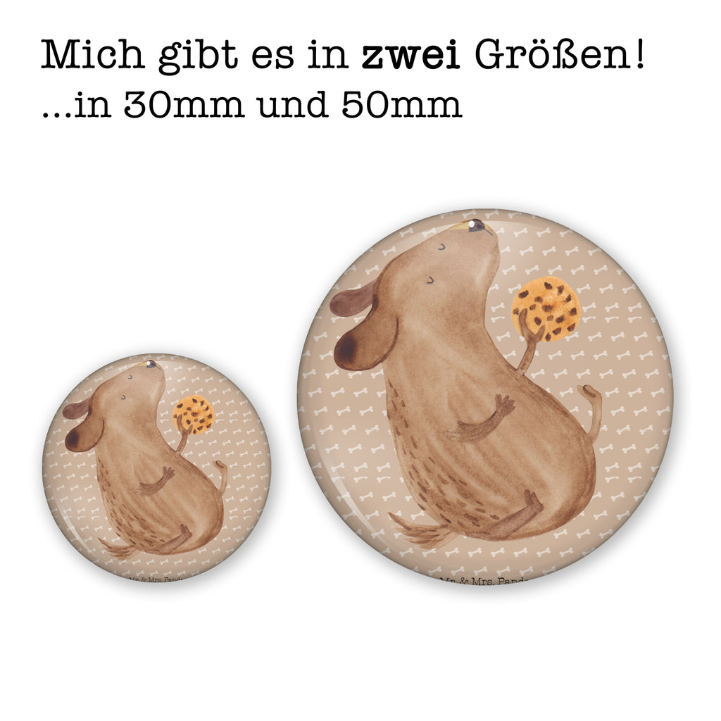 50mm Button Hund Keks 50mm Button, Button, Pin, Anstecknadel, Hund, Hundemotiv, Haustier, Hunderasse, Tierliebhaber, Hundebesitzer, Sprüche, Hundekekse, Leckerli, Hundeleckerli, Hundesnacks