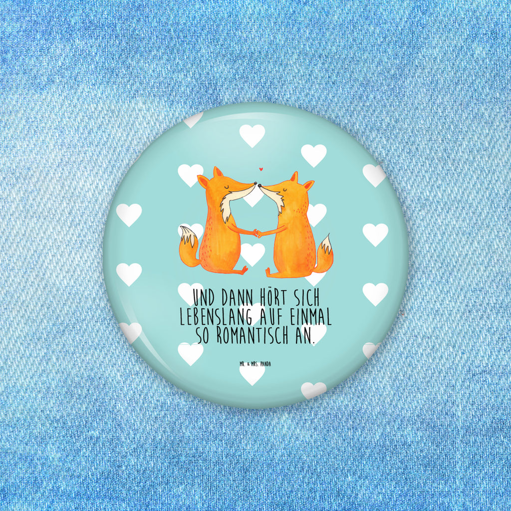 50mm Button Füchse Liebe 50mm Button, Button, Pin, Anstecknadel, Fuchs, Füchse, Fox, Liebe, Liebespaar, Paar, Partner, Freundin, Freund, Ehe, Verlobte, Ehemann, Ehefrau, Liebesbeweis