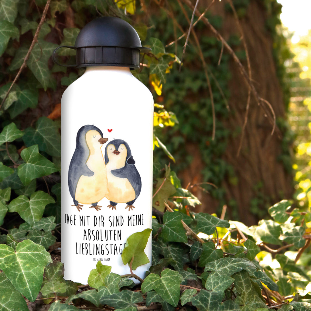 Kindertrinkflasche Pinguin umarmend Kindertrinkflasche, Kinder Trinkflasche, Trinkflasche, Flasche, Kinderflasche, Kinder, Kids, Kindergarten Flasche, Grundschule, Jungs, Mädchen, Pinguin, Liebe, Liebespaar, Liebesbeweis, Liebesgeschenk, Verlobung, Jahrestag, Hochzeitstag, Hochzeit, Hochzeitsgeschenk