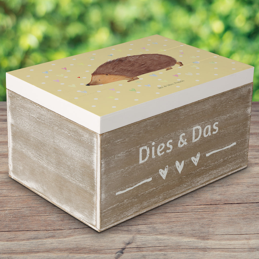 Holzkiste Igel Herzen Holzkiste, Kiste, Schatzkiste, Truhe, Schatulle, XXL, Erinnerungsbox, Erinnerungskiste, Dekokiste, Aufbewahrungsbox, Tiermotive, Gute Laune, lustige Sprüche, Tiere, Liebe, Herz, Herzen, Igel, Vertrauen, Kuss, Leben