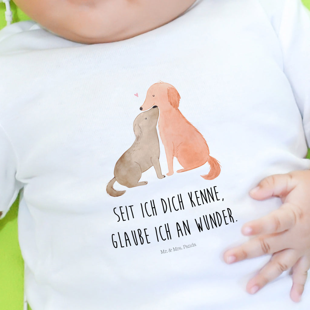 12-18 Monate Baby Longsleeve Hunde Liebe Mädchen, Jungen, Baby, Langarm, Bio, Kleidung, Hund, Hundemotiv, Haustier, Hunderasse, Tierliebhaber, Hundebesitzer, Sprüche, Liebe, Hund. Hunde, Kuss, Vertrauen, Kuscheln, Herz