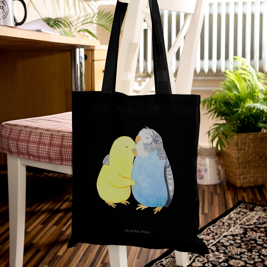 Tragetasche Wellensittich Liebe Beuteltasche, Beutel, Einkaufstasche, Jutebeutel, Stoffbeutel, Liebe, Partner, Freund, Freundin, Ehemann, Ehefrau, Heiraten, Verlobung, Heiratsantrag, Liebesgeschenk, Jahrestag, Hocheitstag, Vögel, Wellensittich, Nähe, Kuscheln, Vertrauen