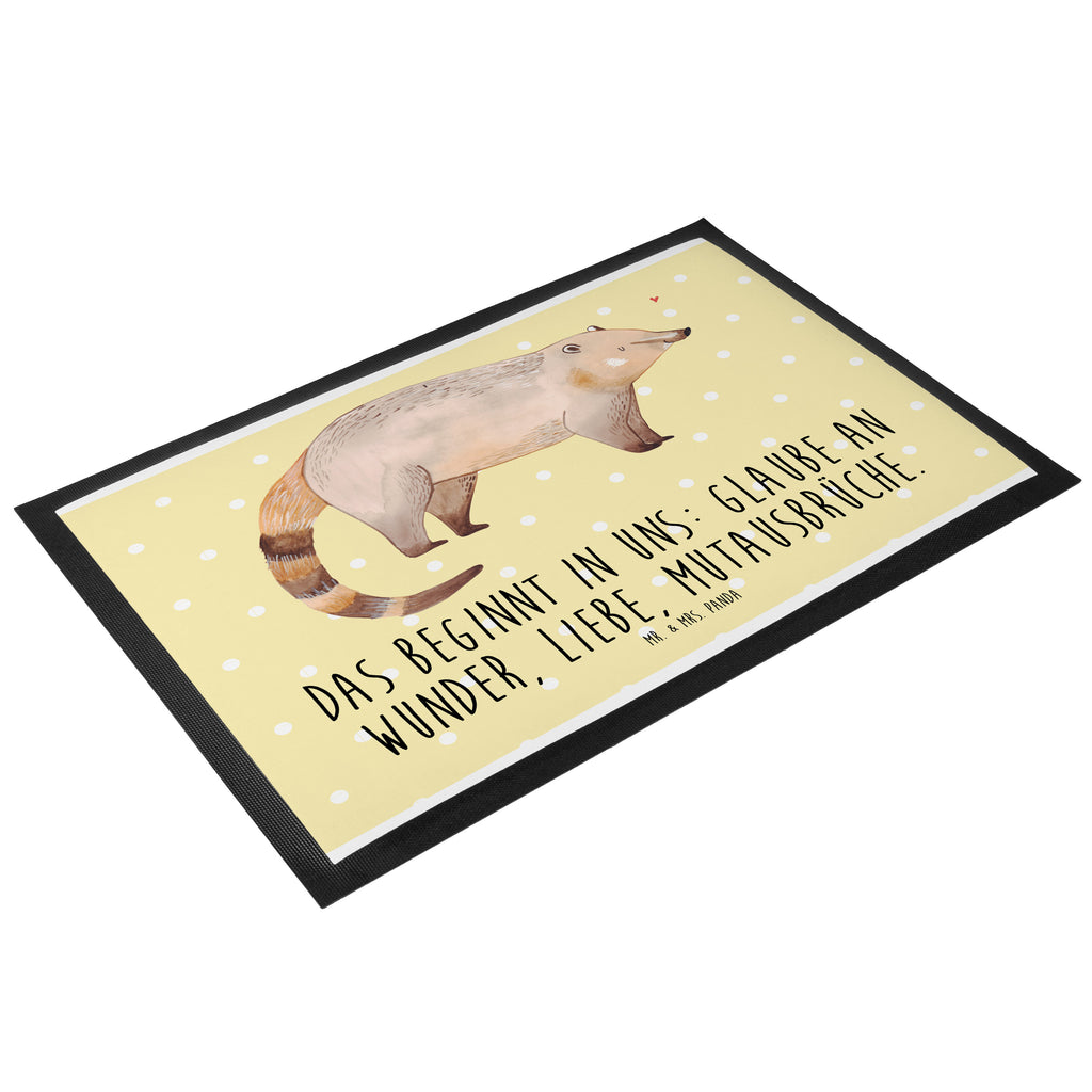Fußmatte Nasenbär Nasenbär, Nasenbären, Rüsselbär, Bär, Türvorleger, Schmutzmatte, Fußabtreter, Matte, Schmutzfänger, Fußabstreifer, Schmutzfangmatte, Türmatte, Motivfußmatte,  Haustürmatte, Vorleger  süße Tiermotive, gute Laune, lustige Sprüche, Tiere