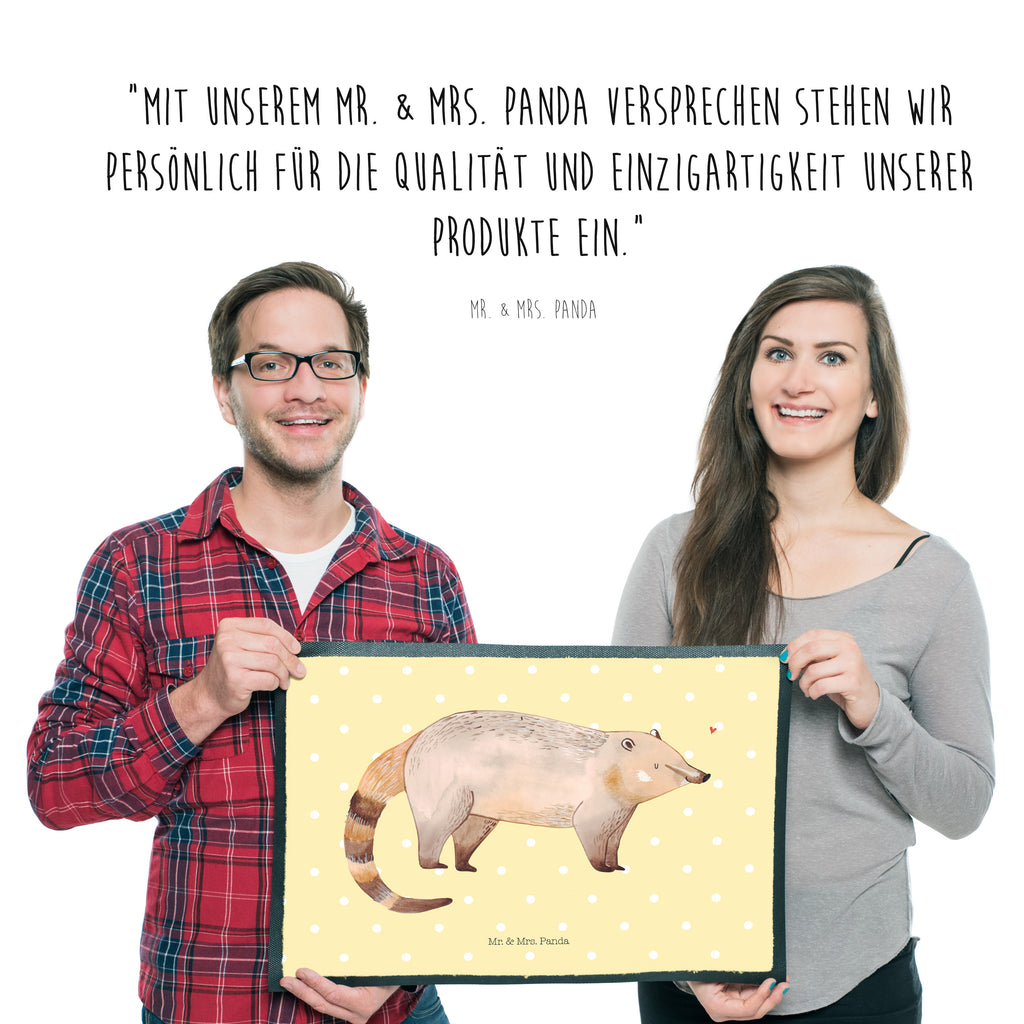 Fußmatte Nasenbär Nasenbär, Nasenbären, Rüsselbär, Bär, Türvorleger, Schmutzmatte, Fußabtreter, Matte, Schmutzfänger, Fußabstreifer, Schmutzfangmatte, Türmatte, Motivfußmatte,  Haustürmatte, Vorleger  süße Tiermotive, gute Laune, lustige Sprüche, Tiere