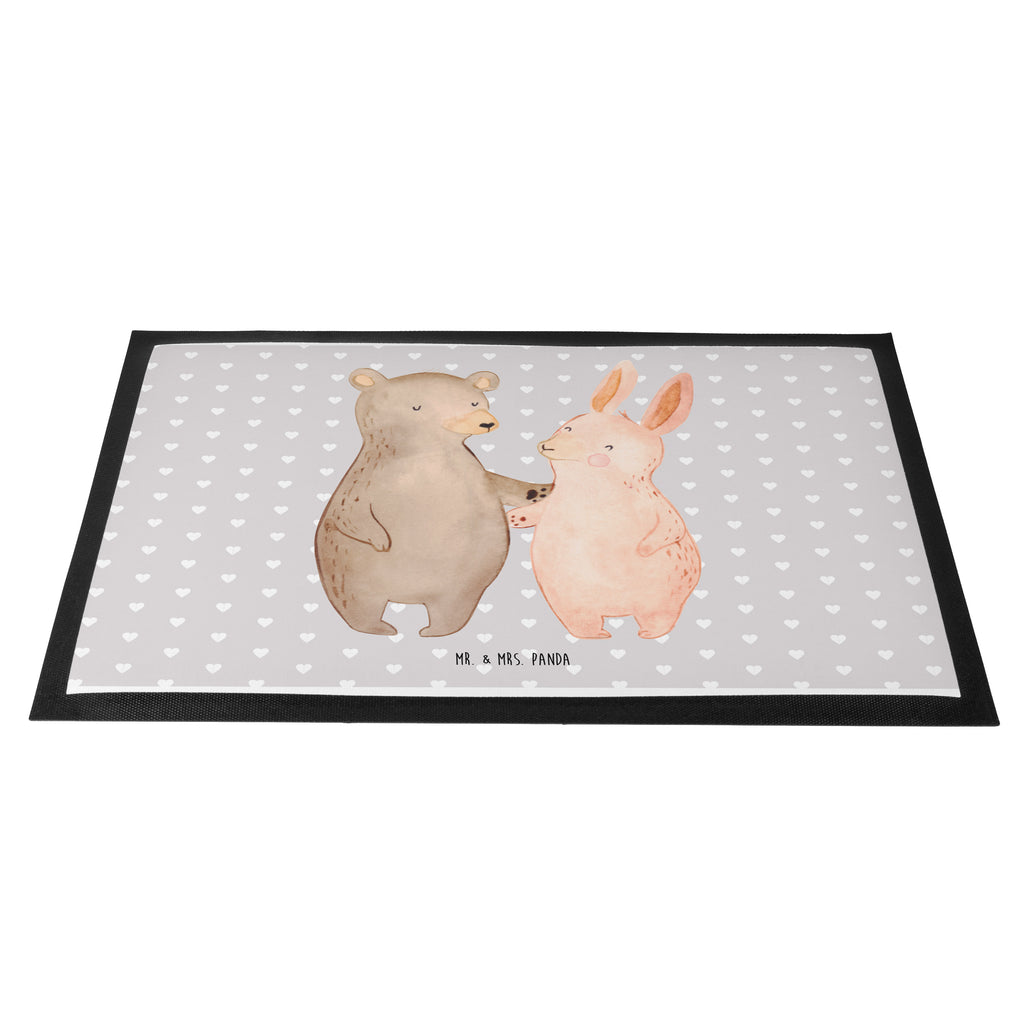 Fußmatte Bär Hase Umarmen Freunde, bester Freund, Hase, Bär, Bärchen, best friends Türvorleger, Schmutzmatte, Fußabtreter, Matte, Schmutzfänger, Fußabstreifer, Schmutzfangmatte, Türmatte, Motivfußmatte,  Haustürmatte, Vorleger  Liebe,  Partner, Freund, Freundin, Ehemann, Ehefrau, Heiraten, Verlobung, Heiratsantrag, Liebesgeschenk, Jahrestag, Hocheitstag