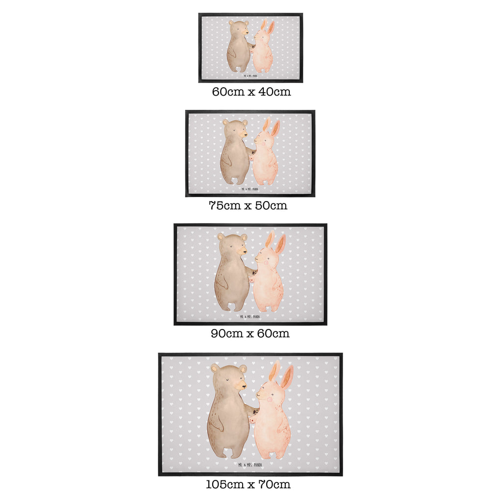 Fußmatte Bär Hase Umarmen Freunde, bester Freund, Hase, Bär, Bärchen, best friends Türvorleger, Schmutzmatte, Fußabtreter, Matte, Schmutzfänger, Fußabstreifer, Schmutzfangmatte, Türmatte, Motivfußmatte,  Haustürmatte, Vorleger  Liebe,  Partner, Freund, Freundin, Ehemann, Ehefrau, Heiraten, Verlobung, Heiratsantrag, Liebesgeschenk, Jahrestag, Hocheitstag