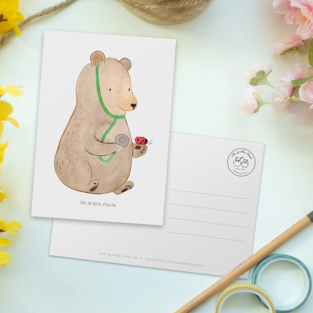 Postkarte Bär Arzt Geschenkkarte, Grußkarte, Karte, Einladung, Ansichtskarte, Geburtstagskarte, Einladungskarte, Dankeskarte, Bär, Teddy, Teddybär, Arzt, Ärztin, Doktor, Professor, Doktorin, Professorin