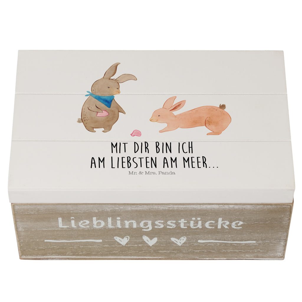Holzkiste Hasen Muschel Holzkiste, Kiste, Schatzkiste, Truhe, Schatulle, XXL, Erinnerungsbox, Erinnerungskiste, Dekokiste, Aufbewahrungsbox, Familie, Vatertag, Muttertag, Bruder, Schwester, Mama, Papa, Oma, Opa, Hasen, beste Freundin, Freundin, Freundinnen, best friends, BFF, Muscheln sammeln, Muscheln, Meer