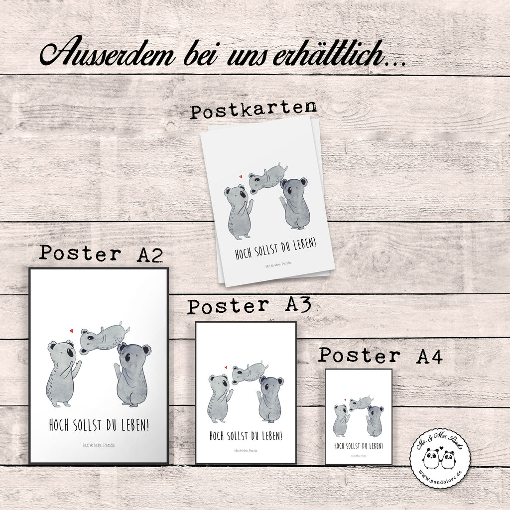 Poster Koala Feiern Sich Poster, Wandposter, Bild, Wanddeko, Küchenposter, Kinderposter, Wanddeko Bild, Raumdekoration, Wanddekoration, Handgemaltes Poster, Mr. & Mrs. Panda Poster, Designposter, Kunstdruck, Posterdruck, Geburtstag, Geburtstagsgeschenk, Geschenk, Koala, Familie, Kind, Eltern, Herz, Liebe