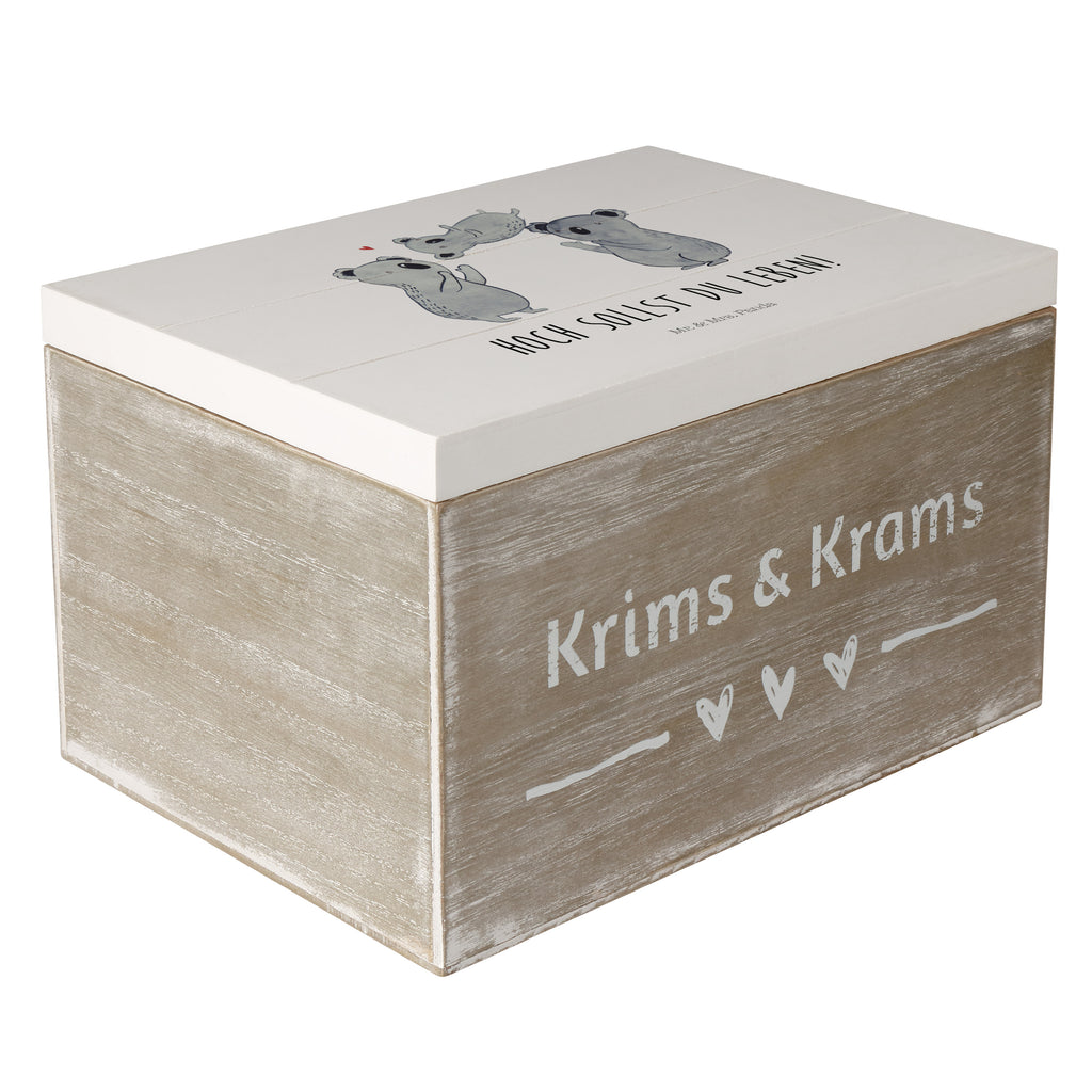 Holzkiste Koala Feiern Sich Holzkiste, Kiste, Schatzkiste, Truhe, Schatulle, XXL, Erinnerungsbox, Erinnerungskiste, Dekokiste, Aufbewahrungsbox, Geburtstag, Geburtstagsgeschenk, Geschenk, Koala, Familie, Kind, Eltern, Herz, Liebe