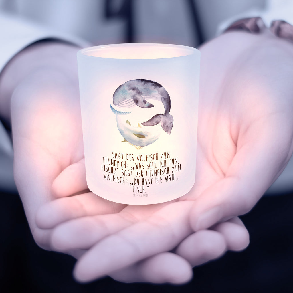 Windlicht Walfisch & Thunfisch Windlicht Glas, Teelichtglas, Teelichthalter, Teelichter, Kerzenglas, Windlicht Kerze, Kerzenlicht, Tiermotive, Gute Laune, lustige Sprüche, Tiere, Wal, Wahl, Tunfisch, Wortwitz lustig, Spruch lustig, Flachwitz, Witz, Spruch des Tages, Flachwitz Geschenk