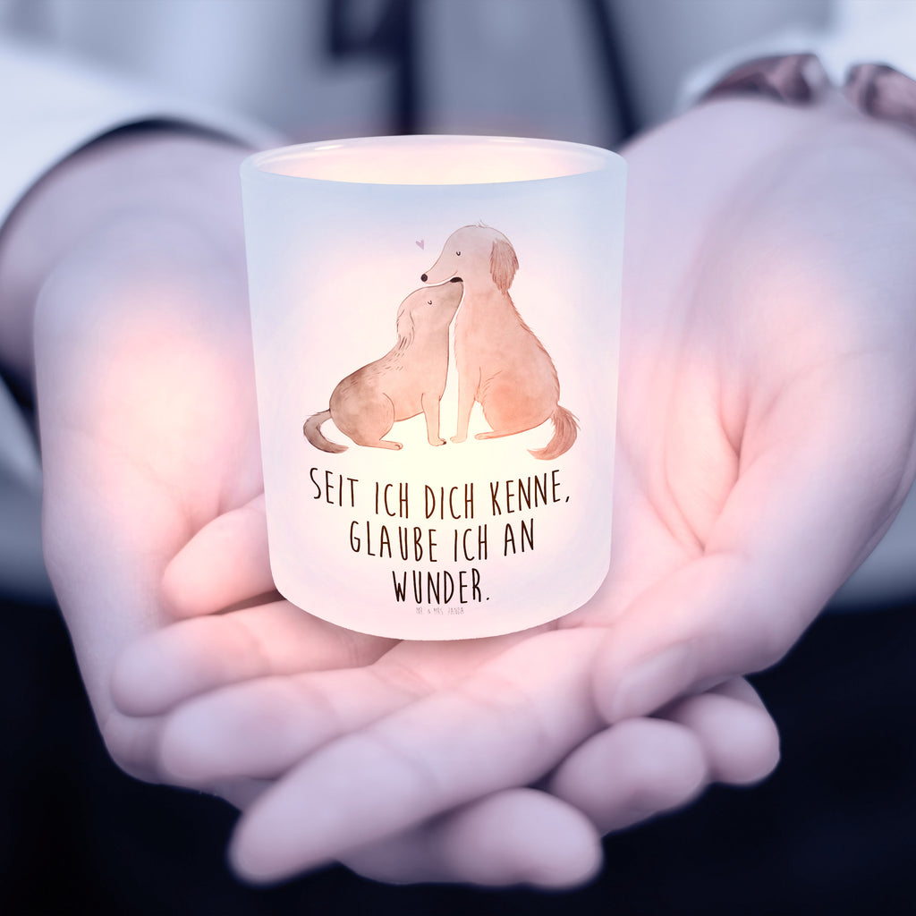 Windlicht Hunde Liebe Windlicht Glas, Teelichtglas, Teelichthalter, Teelichter, Kerzenglas, Windlicht Kerze, Kerzenlicht, Hund, Hundemotiv, Haustier, Hunderasse, Tierliebhaber, Hundebesitzer, Sprüche, Liebe, Hund. Hunde, Kuss, Vertrauen, Kuscheln, Herz