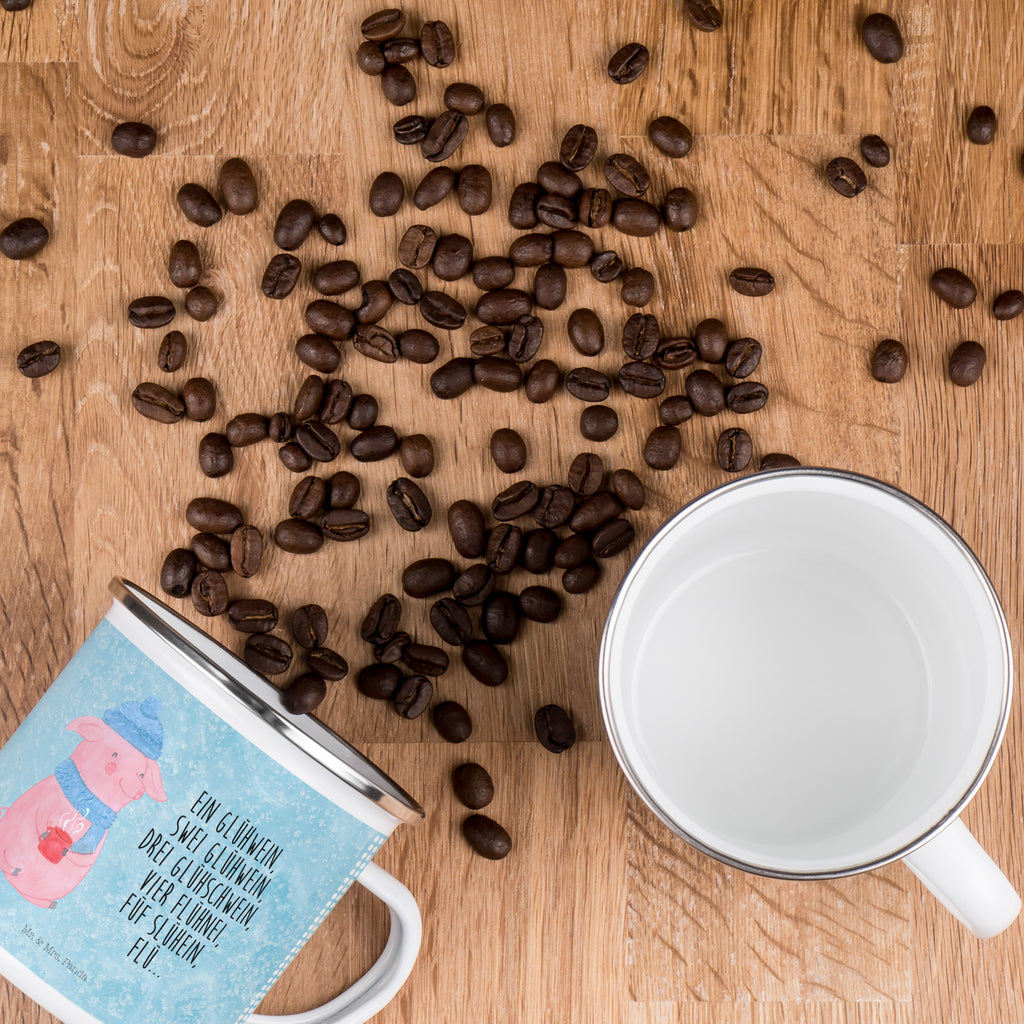 Camping Emaille Tasse Lallelndes Glühschwein Campingtasse, Trinkbecher, Metalltasse, Outdoor Tasse, Emaille Trinkbecher, Blechtasse Outdoor, Emaille Campingbecher, Edelstahl Trinkbecher, Metalltasse für Camping, Kaffee Blechtasse, Camping Tasse Metall, Winter, Weihnachten, Weihnachtsdeko, Nikolaus, Advent, Heiligabend, Wintermotiv, Glühwein, Betrunken, Weihnachtsmarkt, Spruch