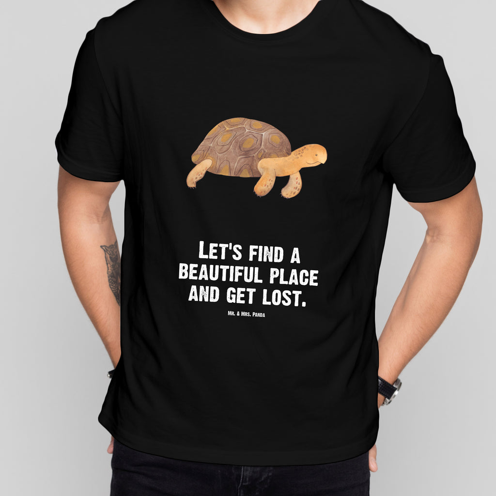 Größe L T-Shirt Schildkröte marschiert T-Shirt, Shirt, Tshirt, Lustiges T-Shirt, T-Shirt mit Spruch, Party, Junggesellenabschied, Jubiläum, Geburstag, Herrn, Damen, Männer, Frauen, Schlafshirt, Nachthemd, Sprüche, Meerestiere, Meer, Urlaub, Schildkröte, Schildkröten, get lost, Abenteuer, Reiselust, Inspiration, Neustart, Motivation, Lieblingsmensch