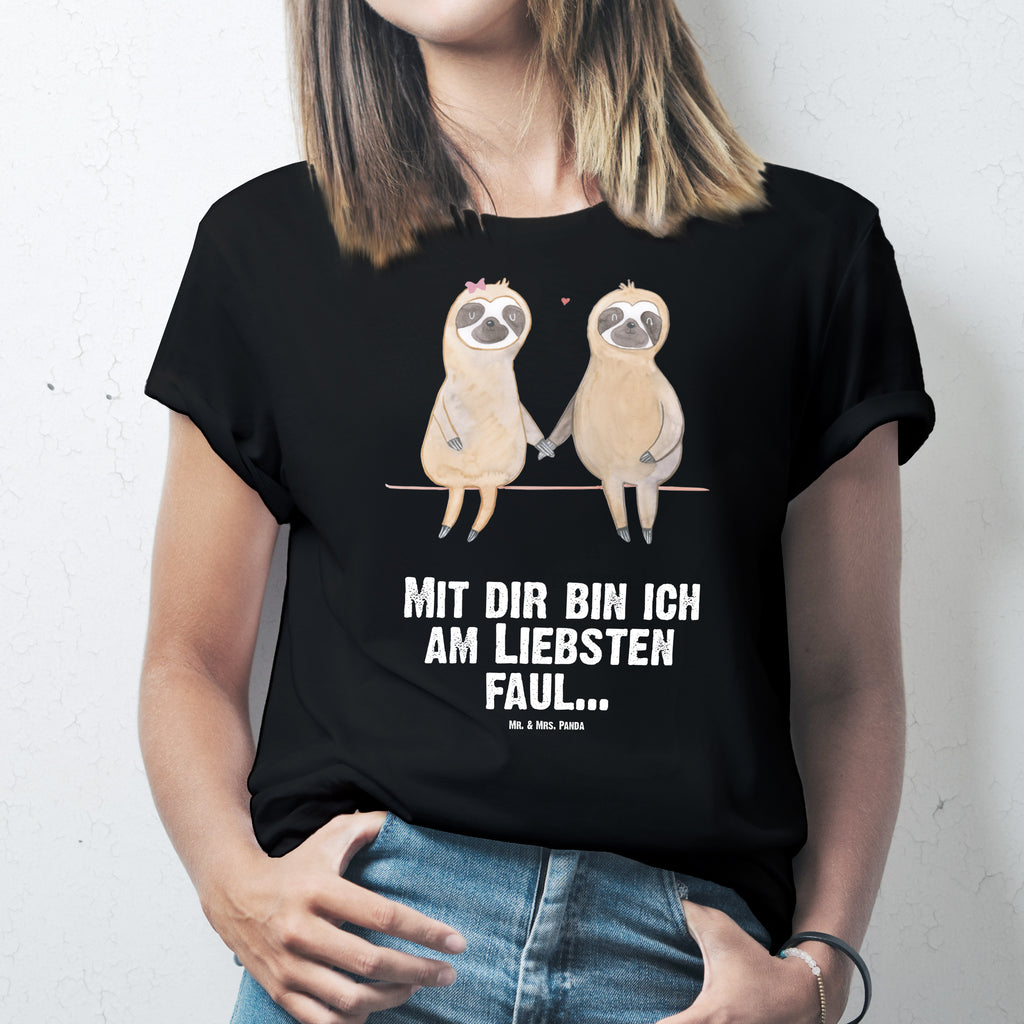 Größe L T-Shirt Faultier Pärchen T-Shirt, Shirt, Tshirt, Lustiges T-Shirt, T-Shirt mit Spruch, Party, Junggesellenabschied, Jubiläum, Geburstag, Herrn, Damen, Männer, Frauen, Schlafshirt, Nachthemd, Sprüche, Faultier, Faultier Geschenk, Faultier Deko, Faultiere, faul, Lieblingstier, Liebe, Liebespaar, Faultierliebe, Faultierpärchen, verliebt, verlobt, gemeinsam, relaxen, Pärchen, Beziehung, Langsamkeit