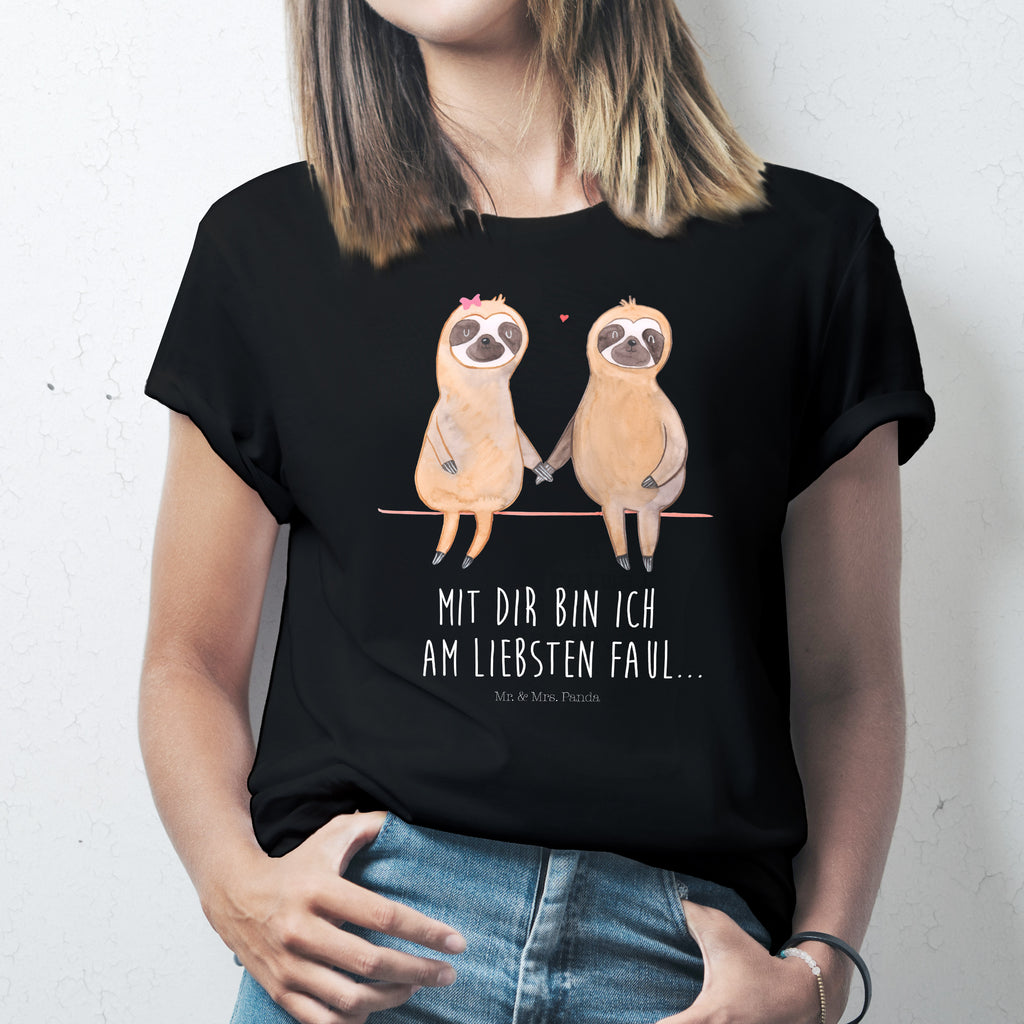 Größe M T-Shirt Faultier Pärchen T-Shirt, Shirt, Tshirt, Lustiges T-Shirt, T-Shirt mit Spruch, Party, Junggesellenabschied, Jubiläum, Geburstag, Herrn, Damen, Männer, Frauen, Schlafshirt, Nachthemd, Sprüche, Faultier, Faultier Geschenk, Faultier Deko, Faultiere, faul, Lieblingstier, Liebe, Liebespaar, Faultierliebe, Faultierpärchen, verliebt, verlobt, gemeinsam, relaxen, Pärchen, Beziehung, Langsamkeit