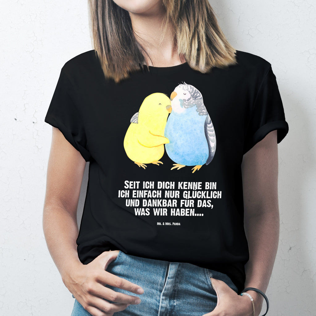 Größe XXL T-Shirt Wellensittich Liebe T-Shirt, Shirt, Tshirt, Lustiges T-Shirt, T-Shirt mit Spruch, Party, Junggesellenabschied, Jubiläum, Geburstag, Herrn, Damen, Männer, Frauen, Schlafshirt, Nachthemd, Sprüche, Liebe, Partner, Freund, Freundin, Ehemann, Ehefrau, Heiraten, Verlobung, Heiratsantrag, Liebesgeschenk, Jahrestag, Hocheitstag, Vögel, Wellensittich, Nähe, Kuscheln, Vertrauen