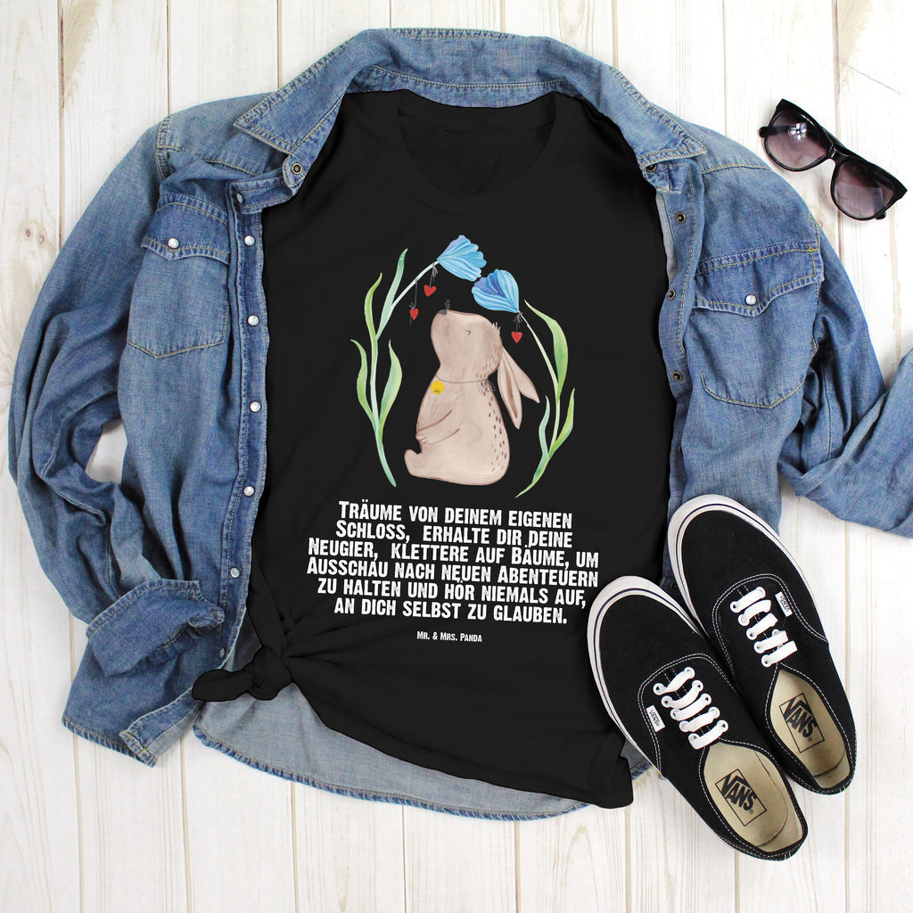 Größe S T-Shirt Hase Blume T-Shirt, Shirt, Tshirt, Lustiges T-Shirt, T-Shirt mit Spruch, Party, Junggesellenabschied, Jubiläum, Geburstag, Herrn, Damen, Männer, Frauen, Schlafshirt, Nachthemd, Sprüche, Ostern, Osterhase, Ostergeschenke, Osternest, Osterdeko, Geschenk zu Ostern, Hase, Kaninchen, Kind, Taufe, Taufgeschenk, Geburt, Schwangerschaft, erstes Kind, Kindergeburtstag, Geburtstag, Hoffnung, Träume