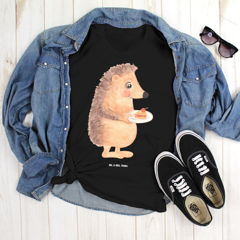 Größe M T-Shirt Igel mit Kuchenstück T-Shirt, Shirt, Tshirt, Lustiges T-Shirt, T-Shirt mit Spruch, Party, Junggesellenabschied, Jubiläum, Geburstag, Herrn, Damen, Männer, Frauen, Schlafshirt, Nachthemd, Sprüche, Tiermotive, Gute Laune, lustige Sprüche, Tiere, Igel, Essen Spruch, Kuchen, Backen Geschenk, Kuchen backen, Einladung Party, Geburtstagskuchen, Torte