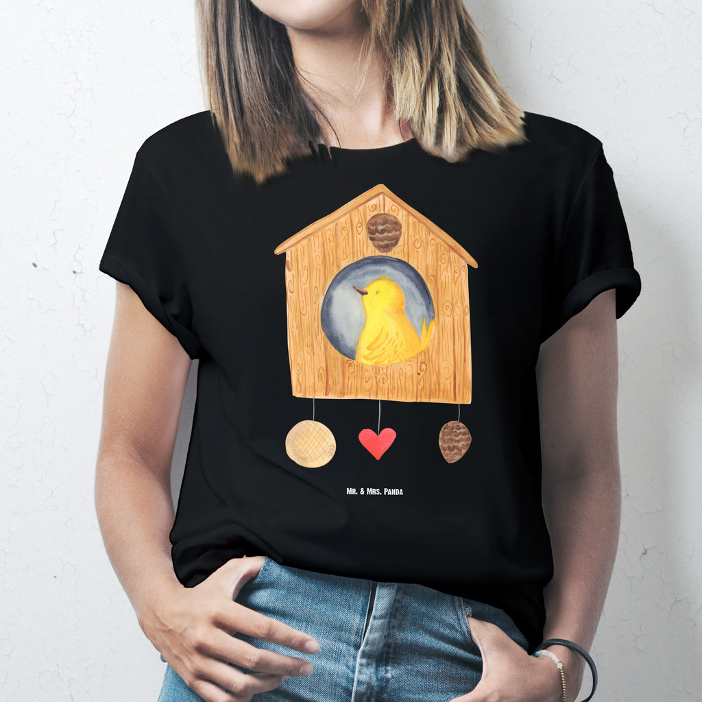 Größe XL T-Shirt Vogelhaus T-Shirt, Shirt, Tshirt, Lustiges T-Shirt, T-Shirt mit Spruch, Party, Junggesellenabschied, Jubiläum, Geburstag, Herrn, Damen, Männer, Frauen, Schlafshirt, Nachthemd, Sprüche, Tiermotive, Gute Laune, lustige Sprüche, Tiere, Vogel, Vögel, Vogelhaus, Vogelhäuschen, Home sweet home, Zuhause, Nest, Eigenheim, Familie, Wohnung, Haus, unser Haus, Lieblingsort, Castle