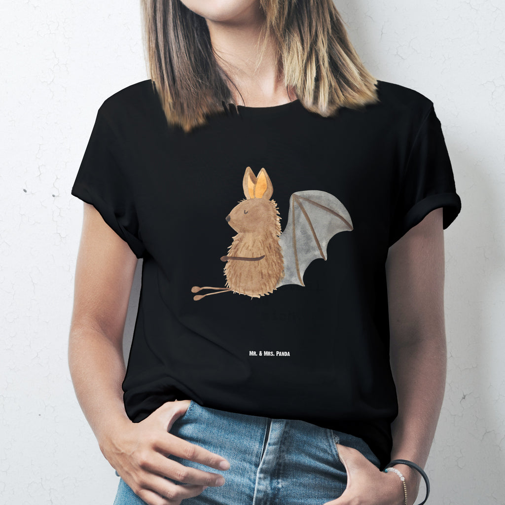 Größe XL T-Shirt Fledermaus sitzend T-Shirt, Shirt, Tshirt, Lustiges T-Shirt, T-Shirt mit Spruch, Party, Junggesellenabschied, Jubiläum, Geburstag, Herrn, Damen, Männer, Frauen, Schlafshirt, Nachthemd, Sprüche, Tiermotive, Gute Laune, lustige Sprüche, Tiere, Fledermaus, Fledermäuse, Motivation, entspannen