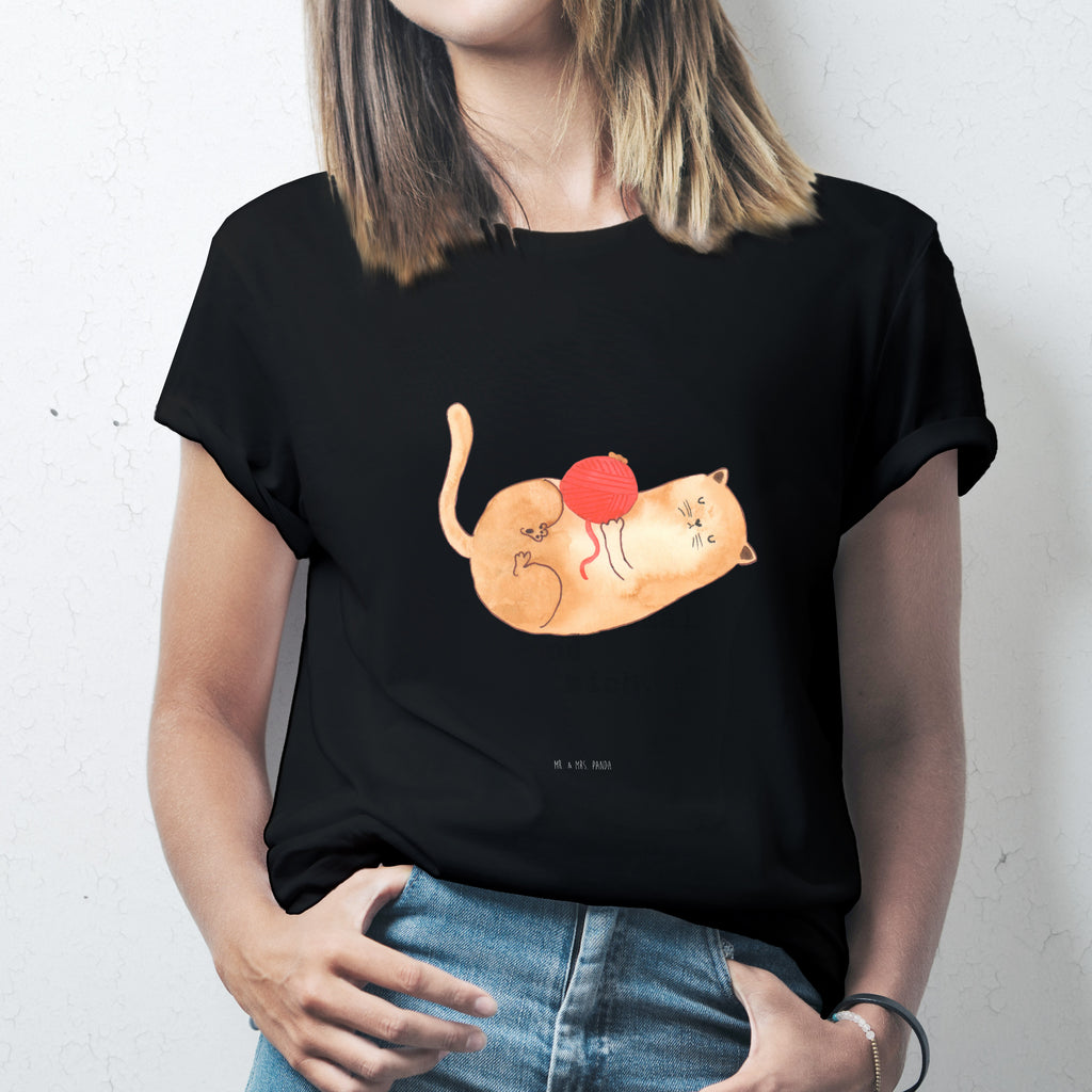 Größe S T-Shirt Katzen Wollknäul T-Shirt, Shirt, Tshirt, Lustiges T-Shirt, T-Shirt mit Spruch, Party, Junggesellenabschied, Jubiläum, Geburstag, Herrn, Damen, Männer, Frauen, Schlafshirt, Nachthemd, Sprüche, Katze, Katzenmotiv, Katzenfan, Katzendeko, Katzenfreund, Katzenliebhaber, Katzenprodukte, Katzenartikel, Katzenaccessoires, Katzensouvenirs, Katzenliebhaberprodukte, Katzenmotive, Katzen, Kater, Mietze, Cat, Cats, Katzenhalter, Katzenbesitzerin, Haustier, Wollknäuel, Wolle, Spielen, Spiel, verspielt