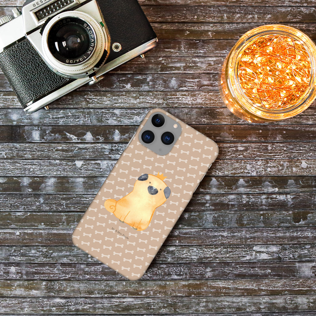 Iphone 11 Pro Handyhülle Mops Krone Iphone 11 Pro Handyhülle, Iphone 11 Pro, Handyhülle, Premium Kunststoff, Hund, Hundemotiv, Haustier, Hunderasse, Tierliebhaber, Hundebesitzer, Sprüche, Mops, allergisch, kinderlos, Hausregel, Hundebesitzer. Spruch, lustig