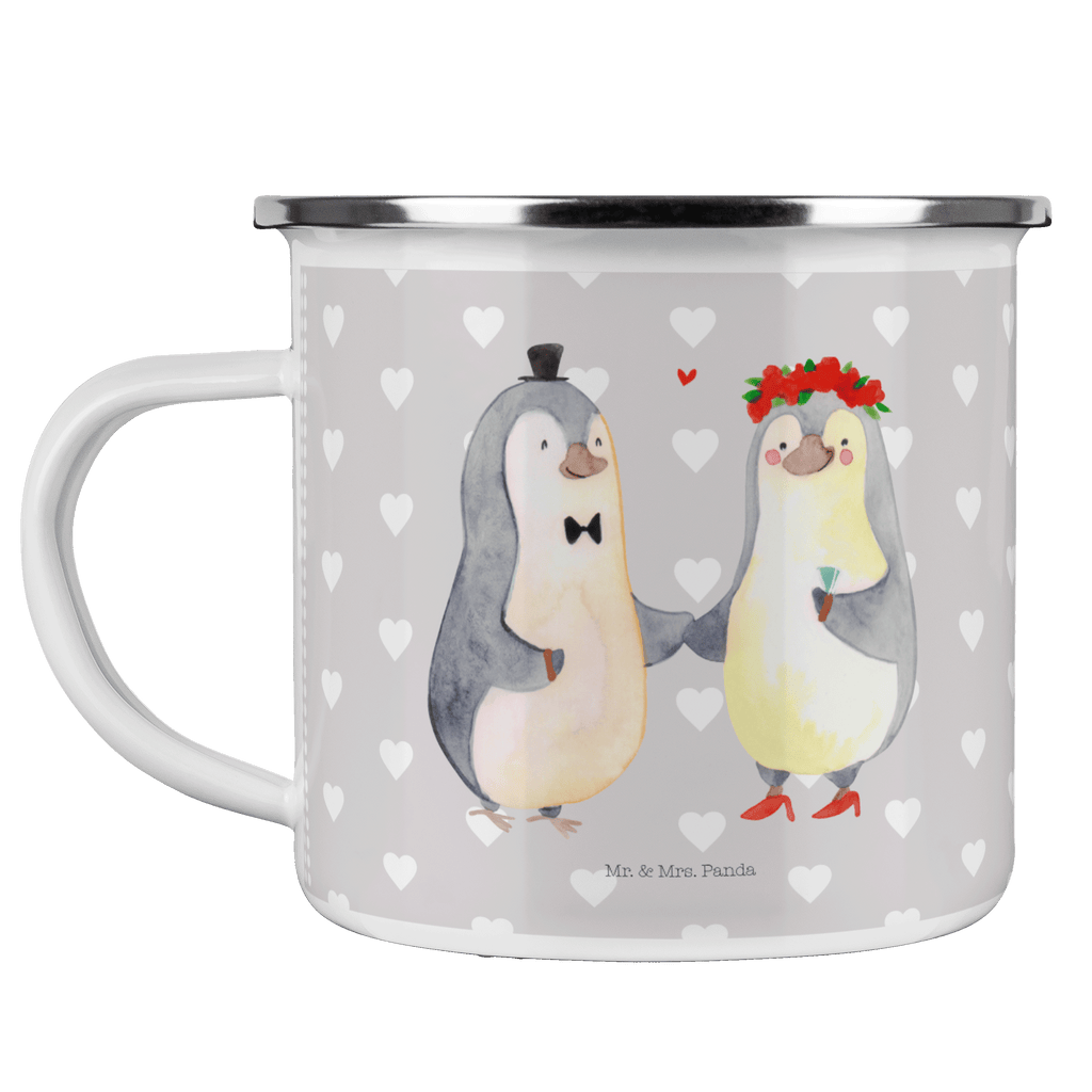 Camping Emaille Tasse Pinguin Heirat Campingtasse, Trinkbecher, Metalltasse, Outdoor Tasse, Emaille Trinkbecher, Blechtasse Outdoor, Emaille Campingbecher, Edelstahl Trinkbecher, Metalltasse für Camping, Kaffee Blechtasse, Camping Tasse Metall, Liebe, Partner, Freund, Freundin, Ehemann, Ehefrau, Heiraten, Verlobung, Heiratsantrag, Liebesgeschenk, Jahrestag, Hocheitstag