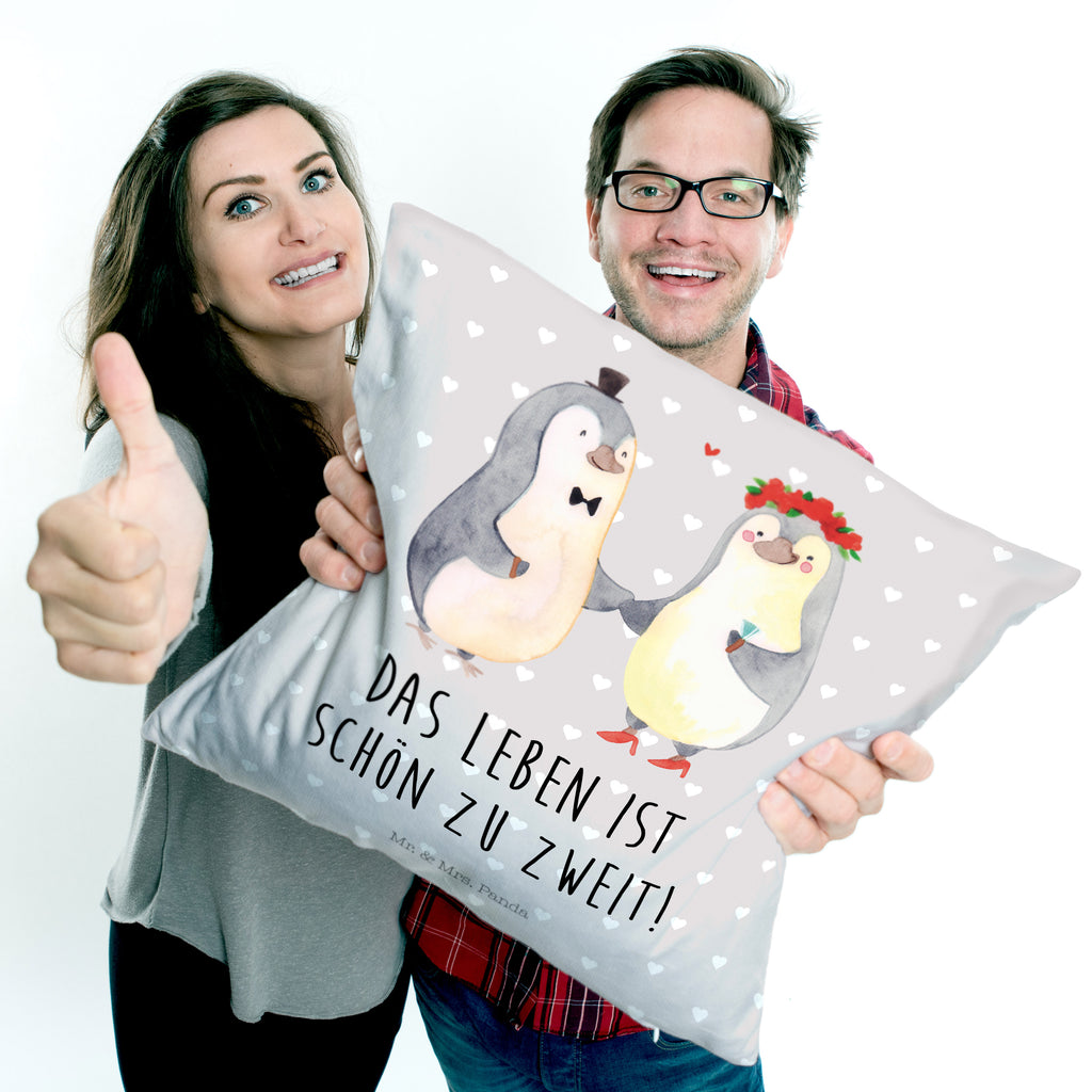 40x40 Kissen Pinguin Heirat Kissenhülle, Kopfkissen, Sofakissen, Dekokissen, Motivkissen, Liebe, Partner, Freund, Freundin, Ehemann, Ehefrau, Heiraten, Verlobung, Heiratsantrag, Liebesgeschenk, Jahrestag, Hocheitstag