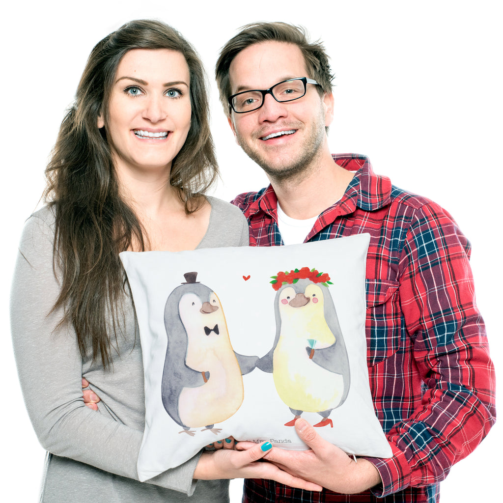 40x40 Kissen Pinguin Heirat Kissenhülle, Kopfkissen, Sofakissen, Dekokissen, Motivkissen, Liebe, Partner, Freund, Freundin, Ehemann, Ehefrau, Heiraten, Verlobung, Heiratsantrag, Liebesgeschenk, Jahrestag, Hocheitstag