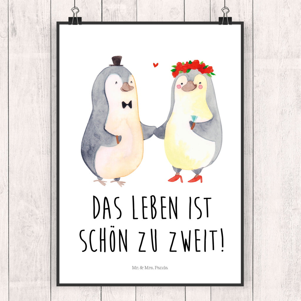 Poster Pinguin Heirat Poster, Wandposter, Bild, Wanddeko, Küchenposter, Kinderposter, Wanddeko Bild, Raumdekoration, Wanddekoration, Handgemaltes Poster, Mr. & Mrs. Panda Poster, Designposter, Kunstdruck, Posterdruck, Liebe, Partner, Freund, Freundin, Ehemann, Ehefrau, Heiraten, Verlobung, Heiratsantrag, Liebesgeschenk, Jahrestag, Hocheitstag