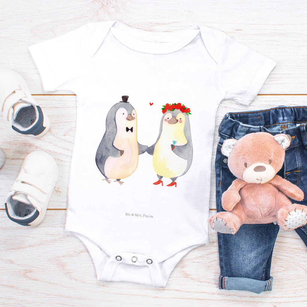 Organic Baby Body Pinguin Heirat Babykleidung, Babystrampler, Strampler, Wickelbody, Baby Erstausstattung, Junge, Mädchen, Liebe, Partner, Freund, Freundin, Ehemann, Ehefrau, Heiraten, Verlobung, Heiratsantrag, Liebesgeschenk, Jahrestag, Hocheitstag