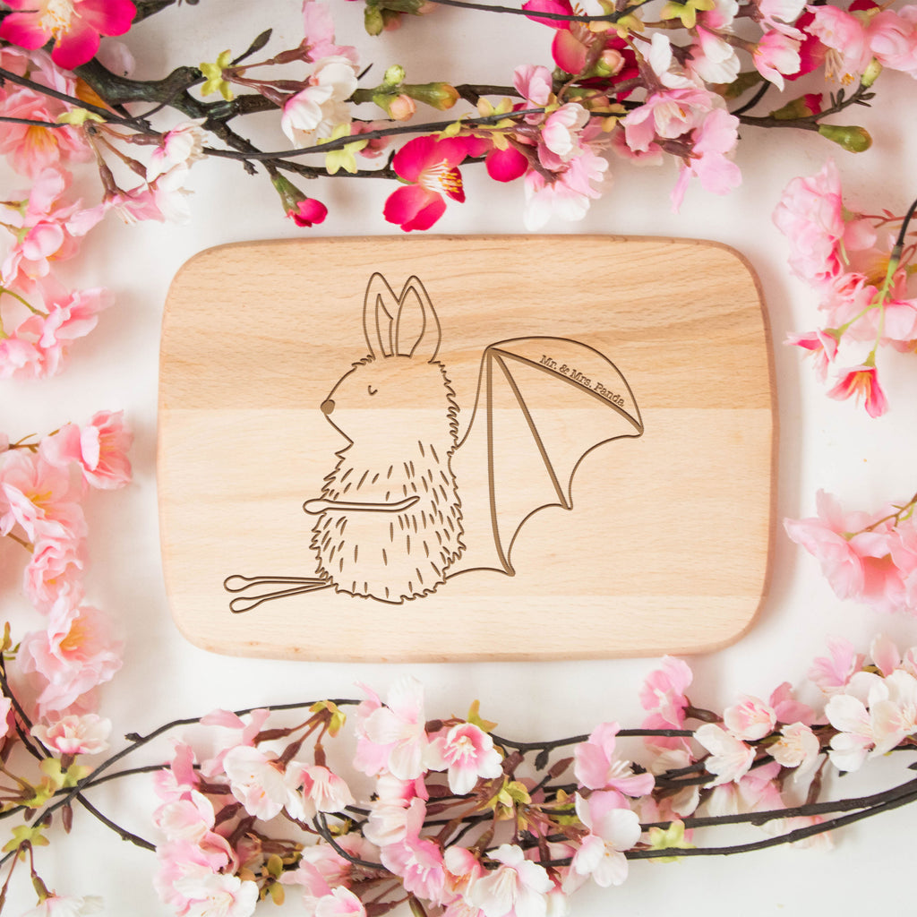 Frühstücksbrett Fledermaus sitzend Frühstücksbrett, Holzbrett, Schneidebrett, Schneidebrett Holz, Frühstücksbrettchen, Küchenbrett, Tiermotive, Gute Laune, lustige Sprüche, Tiere, Fledermaus, Fledermäuse, Motivation, entspannen
