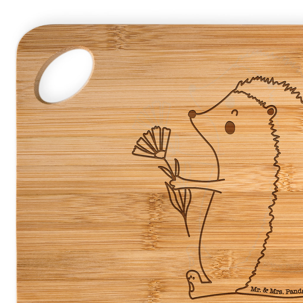 Bambus - Schneidebrett Igel mit Blume Küchenbrett, Frühstücksbrett, Hackbrett, Brett, Holzbrettchen, Tiermotive, Gute Laune, lustige Sprüche, Tiere, Igel, Gute Besserung, Genesungswünsche, Krankheit, Krankenhaus, krank, Besuch
