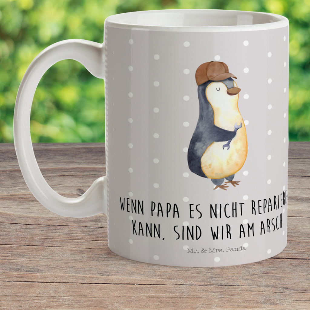 Kindertasse Wenn Papa es nicht reparieren kann, sind wir am Arsch Kunststoff Tasse, Kindergarten, Tasse, Trinkbecher, Camping Becher, Kaffeetasse, Kunststoffbecher, Kindergartenbecher, Outdoorgeschirr, Kunststoffgeschirr, Reisebecher, Reisetasse, Kinderbecher, Familie, Vatertag, Muttertag, Bruder, Schwester, Mama, Papa, Oma, Opa, Vater, Geschenk Papa, Bester Papa der Welt