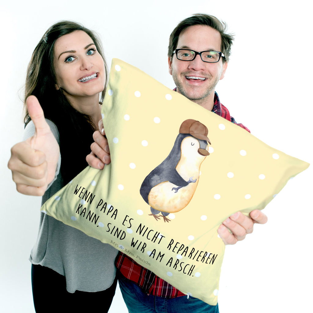 40x40 Kissen Wenn Papa es nicht reparieren kann, sind wir am Arsch Kissenhülle, Kopfkissen, Sofakissen, Dekokissen, Motivkissen, Familie, Vatertag, Muttertag, Bruder, Schwester, Mama, Papa, Oma, Opa, Vater, Geschenk Papa, Bester Papa der Welt