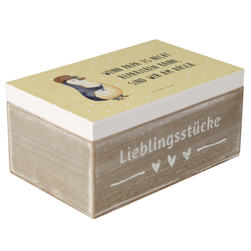 Holzkiste Wenn Papa es nicht reparieren kann, sind wir am Arsch Holzkiste, Kiste, Schatzkiste, Truhe, Schatulle, XXL, Erinnerungsbox, Erinnerungskiste, Dekokiste, Aufbewahrungsbox, Familie, Vatertag, Muttertag, Bruder, Schwester, Mama, Papa, Oma, Opa, Vater, Geschenk Papa, Bester Papa der Welt