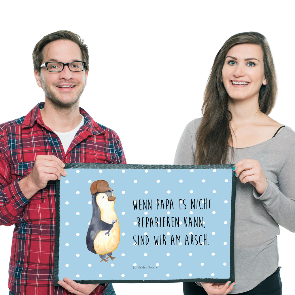 Fußmatte Wenn Papa es nicht reparieren kann, sind wir am Arsch Papa, Vater, Vatertag, Geschenk Papa, Bester Papa der Welt Türvorleger, Schmutzmatte, Fußabtreter, Matte, Schmutzfänger, Fußabstreifer, Schmutzfangmatte, Türmatte, Motivfußmatte,  Haustürmatte, Vorleger  Familie, Vatertag, Muttertag, Bruder, Schwester, Mama, Papa, Oma, Opa